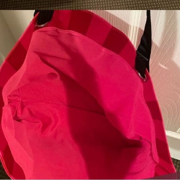 Victoria's Secret Victoria Secret Limited Edition - Picture 3 of 4